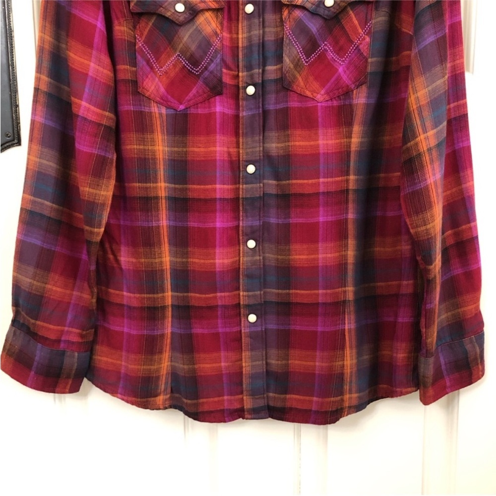 Wrangler | Pearl Snap Retro Flannel Purple Plaid Western Shirt Medium - Picture 7 of 14